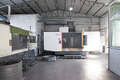 Asia> 15T graphite mold delivery
Customers successfully produce spare parts