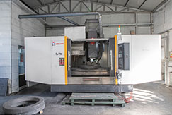Purchased the 10th CNC machining center
To meet customer needs, purchase 1890 type machining center